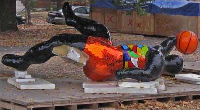 Niki de Saint Phalle sculpture